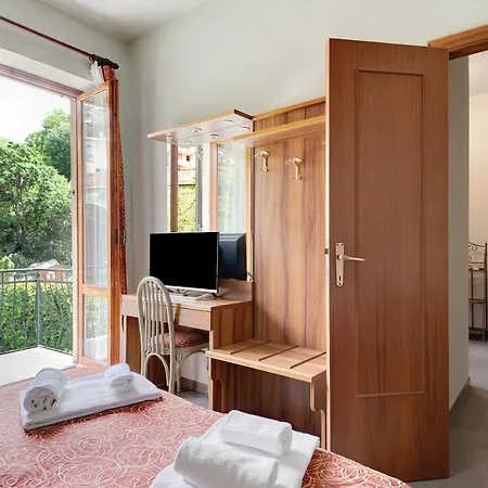 Apartment Paradiso Bilocale 101