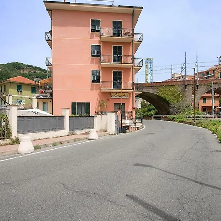 Paradiso Bilocale 101 Daire Moneglia